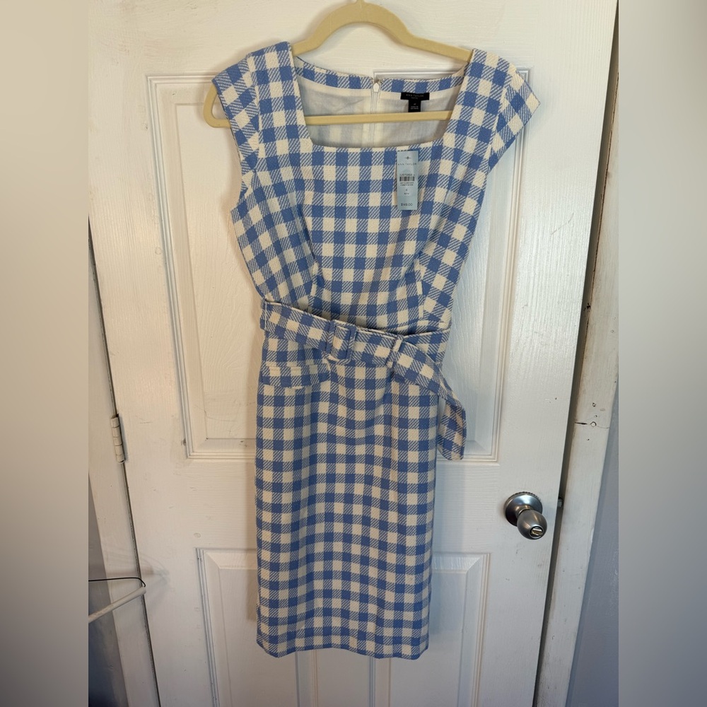 Ann Taylor blue and white checkered dress with belt, size 4p, new with tags